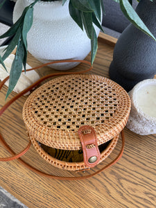 Round Woven Bag - Natural Weave