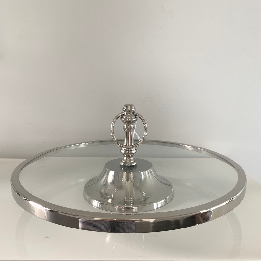 Round Cake Stand on Silver Base