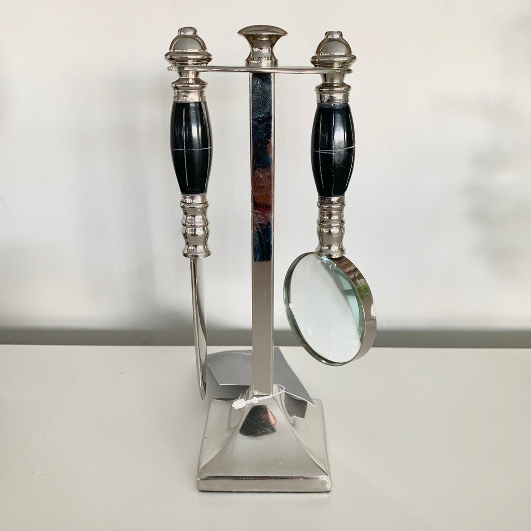 Desk set